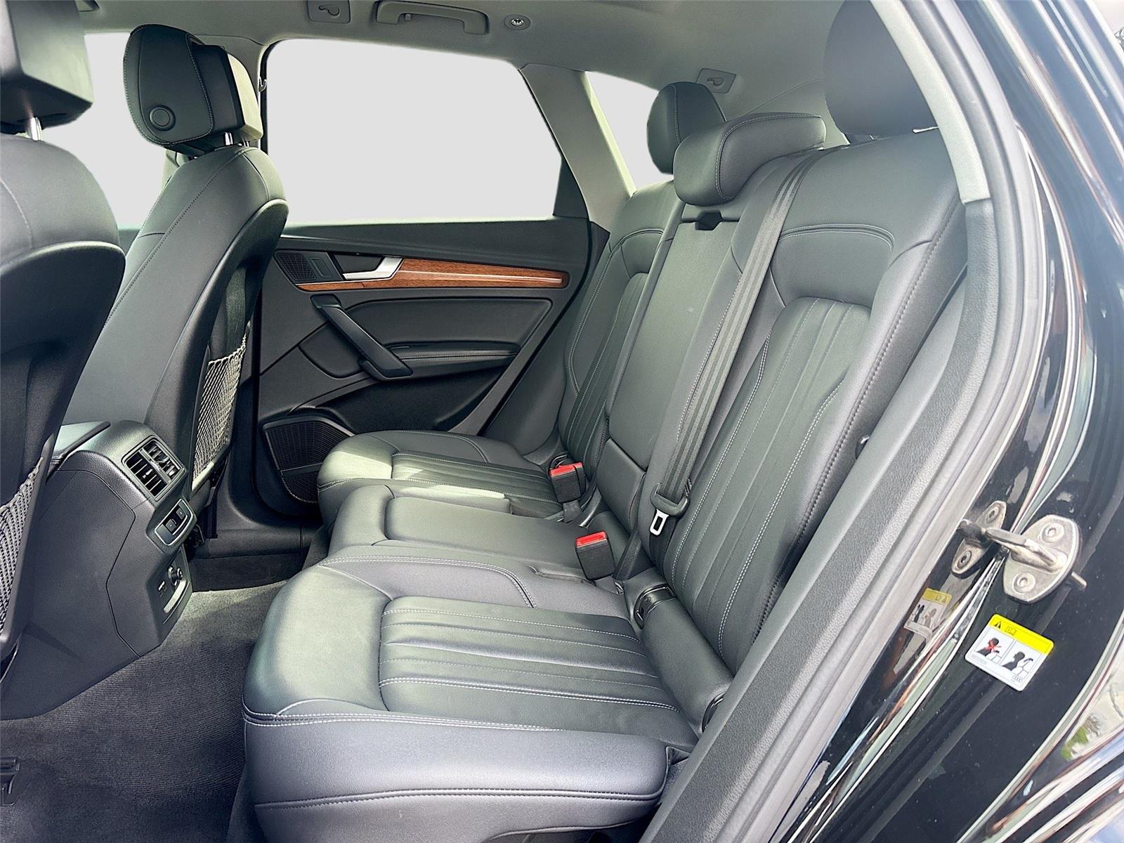 2022 Audi Q5 S line Premium Plus