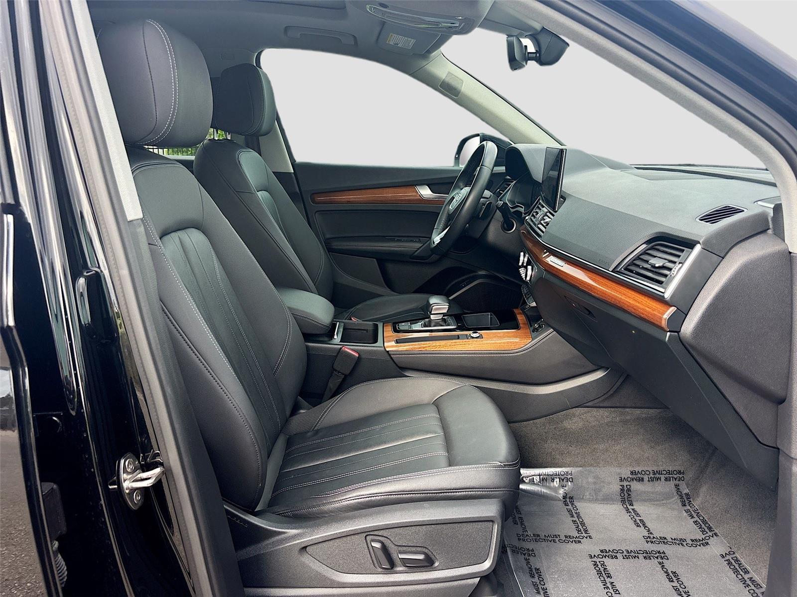2022 Audi Q5 S line Premium Plus