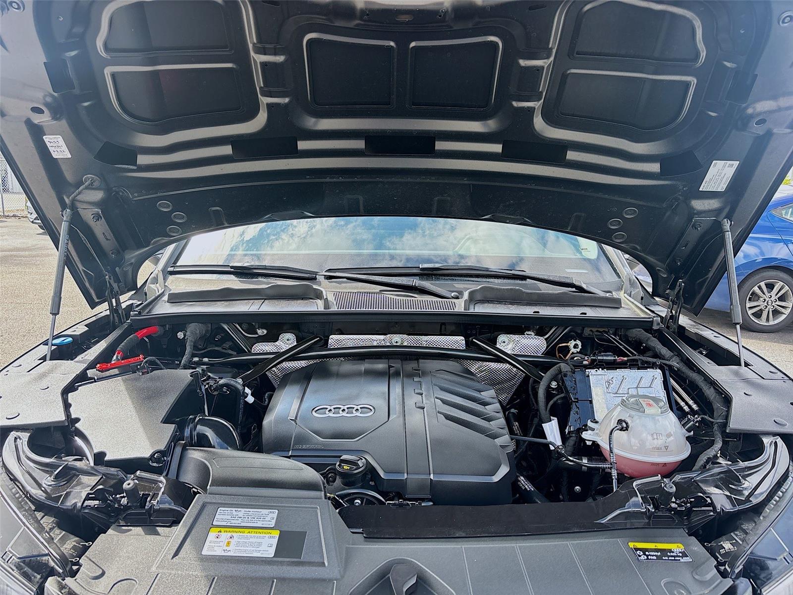2022 Audi Q5 S line Premium Plus
