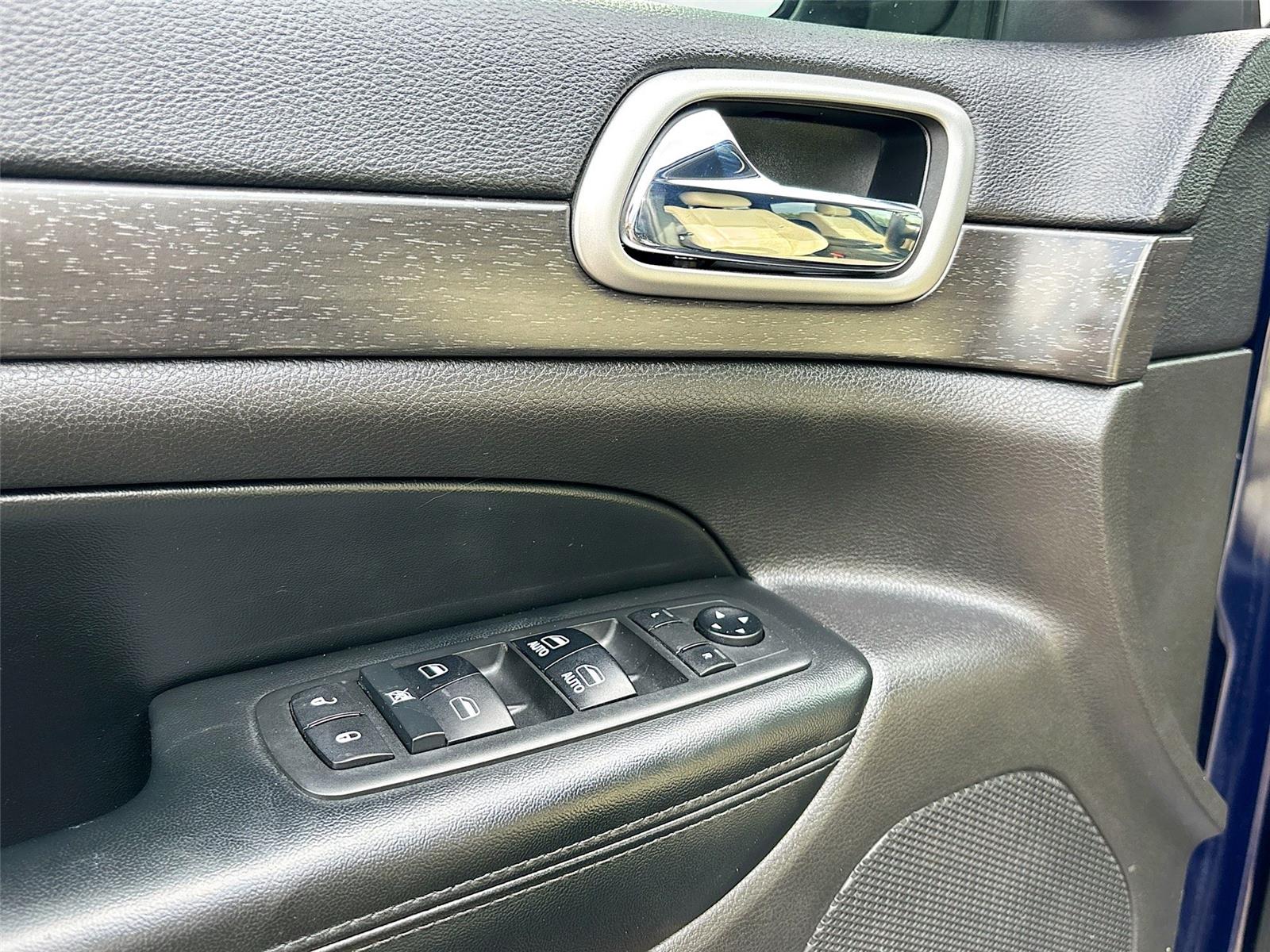 2018 Jeep Grand Cherokee Laredo E