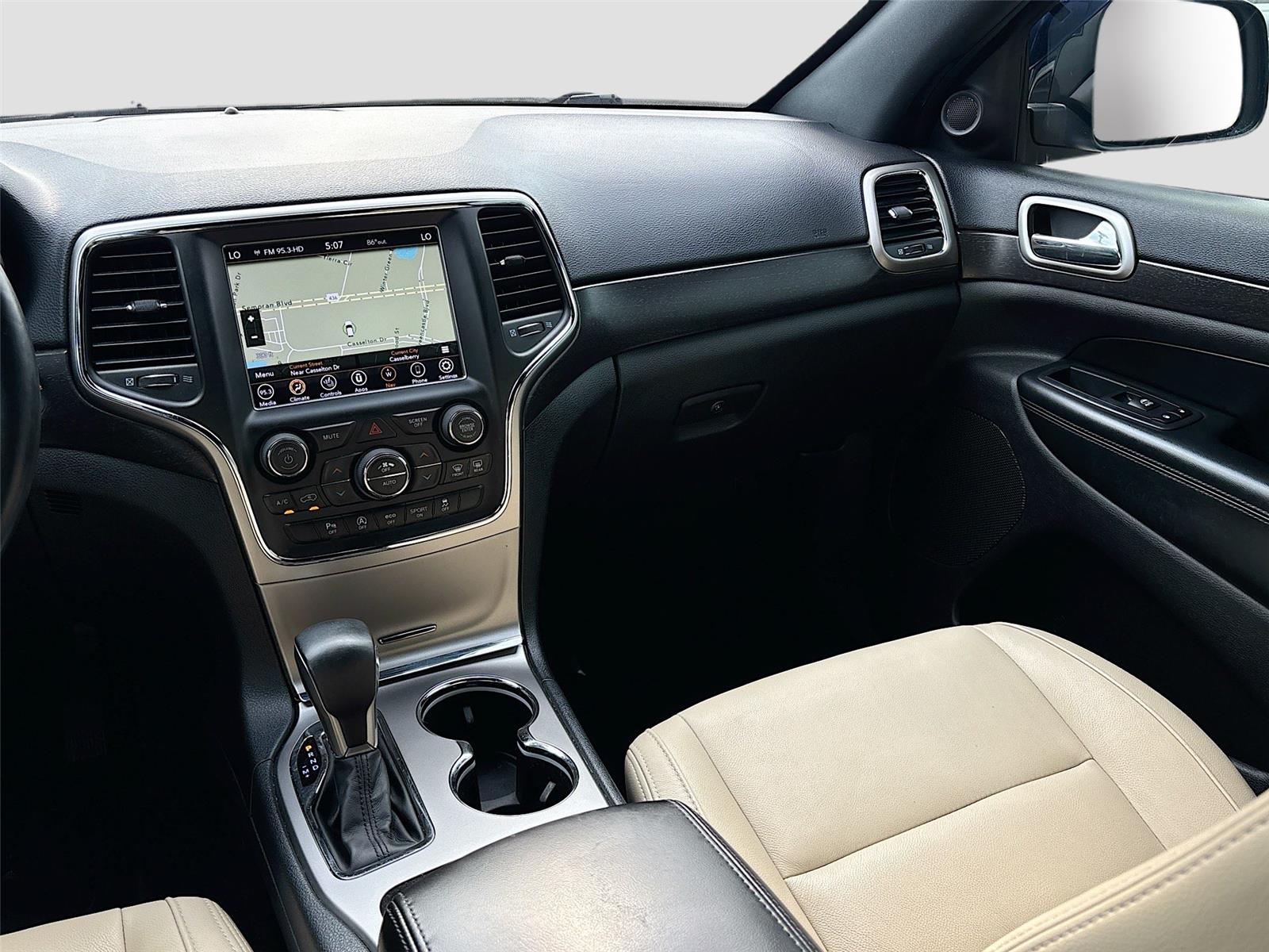2018 Jeep Grand Cherokee Laredo E