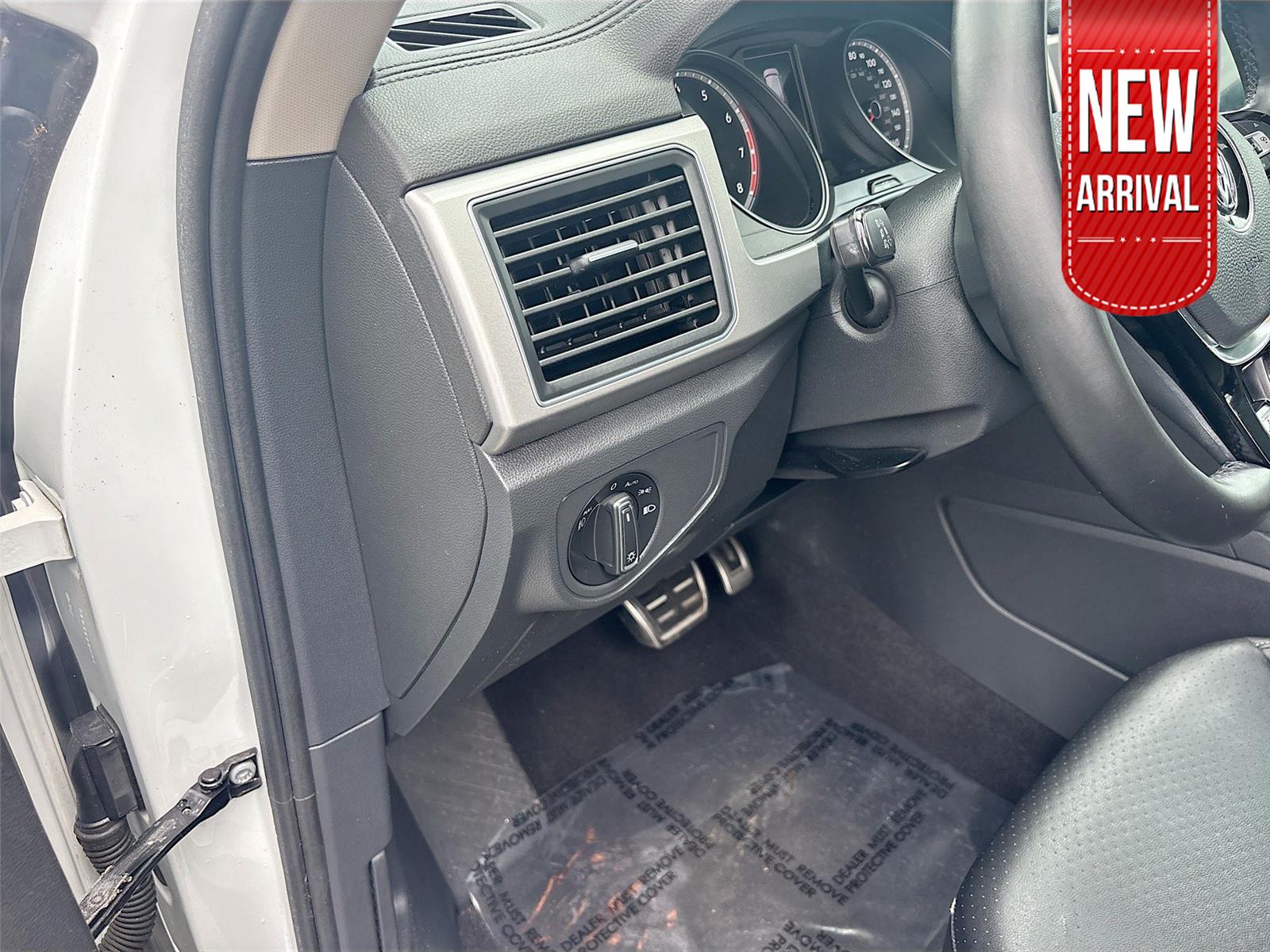 2019 Volkswagen Atlas 3.6L V6 SE w/Technology R-Line