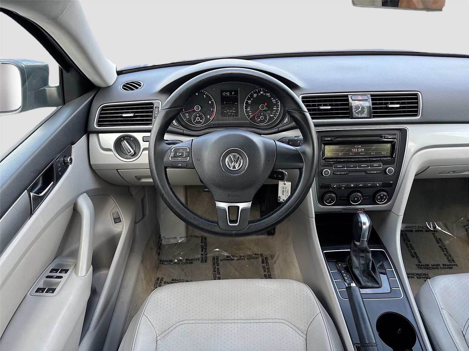 2015 Volkswagen Passat 1.8T Wolfsburg Ed