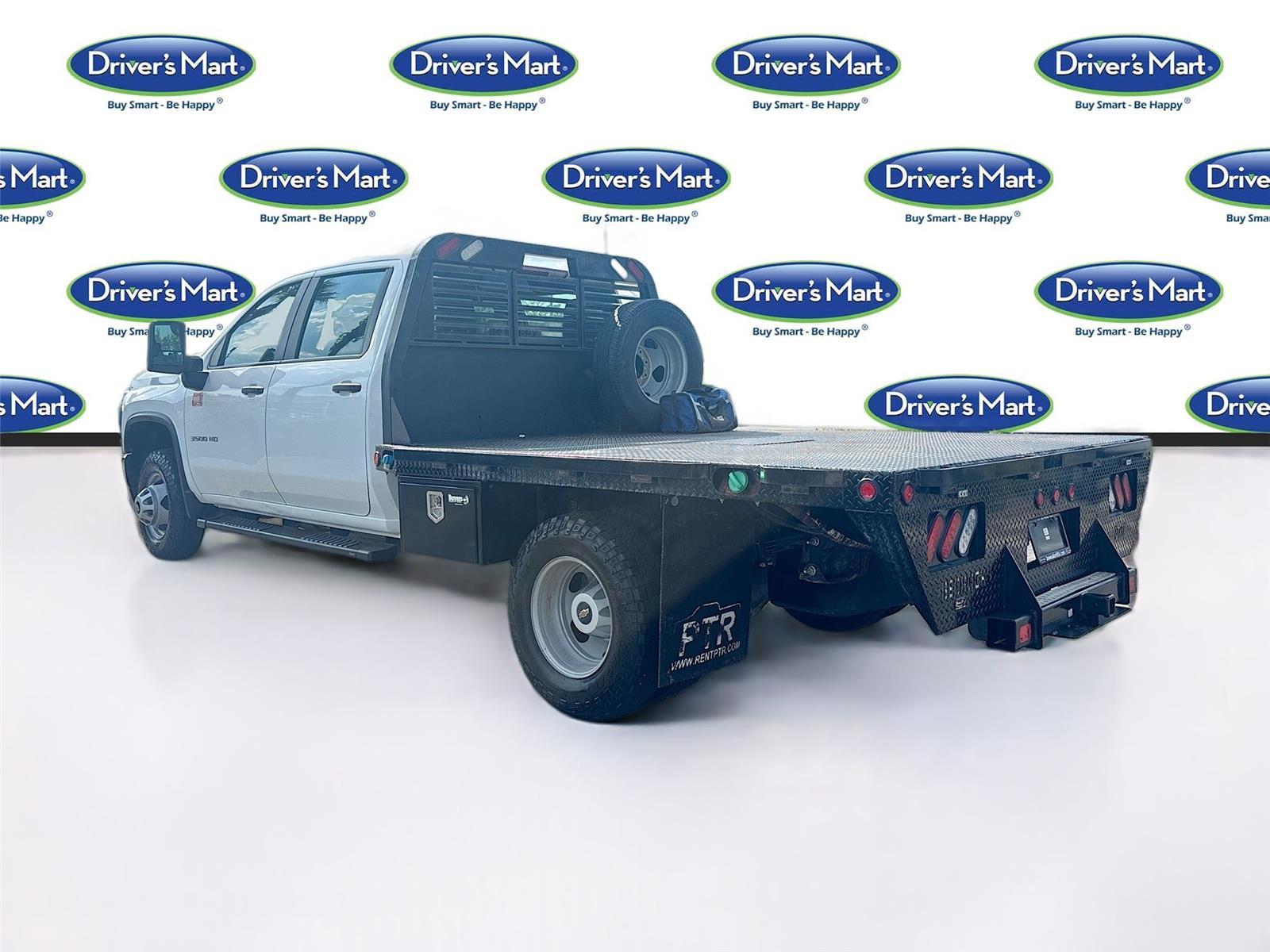 2023 Chevrolet Silverado 3500HD CC Work Truck