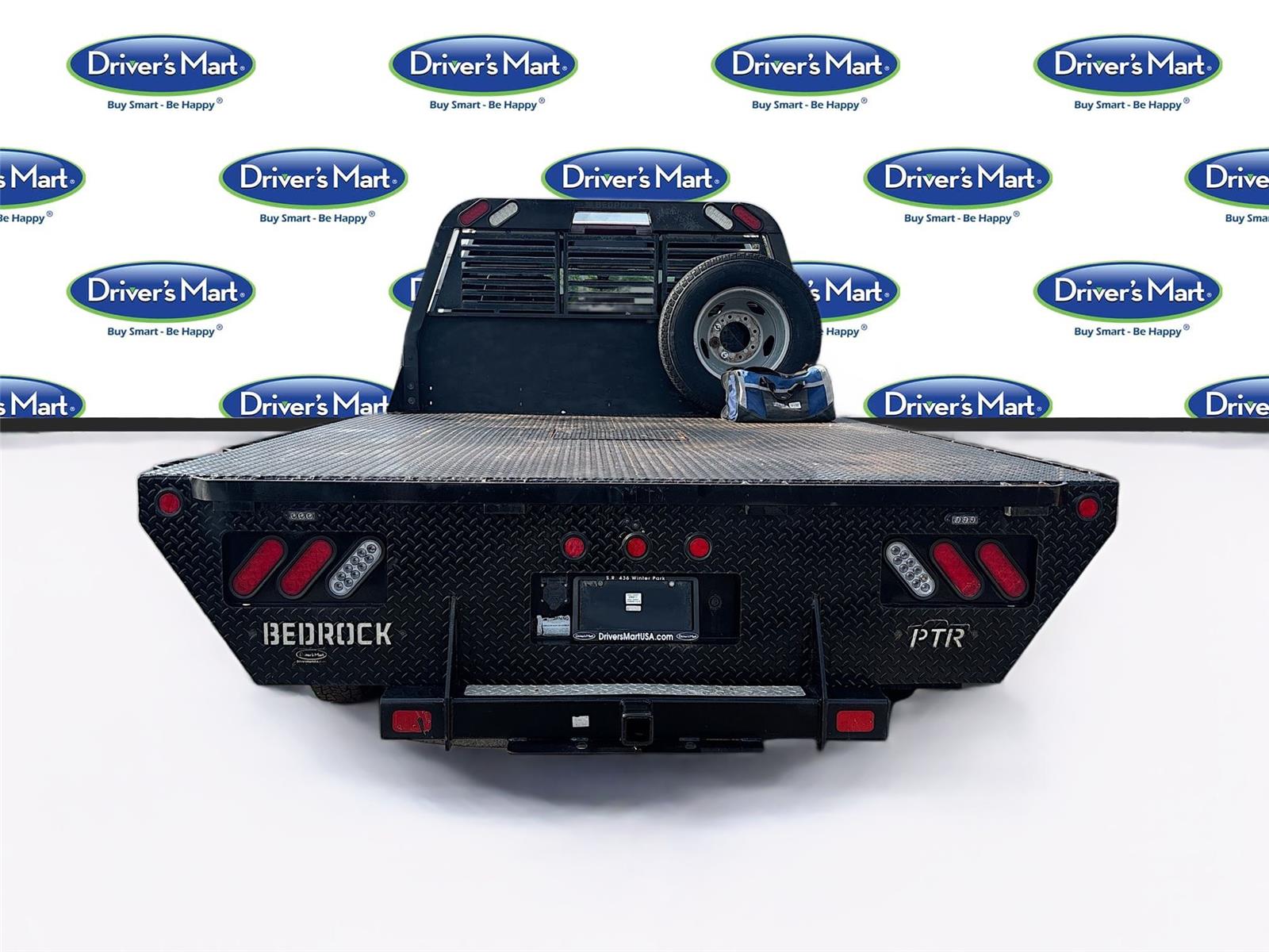 2023 Chevrolet Silverado 3500HD CC Work Truck
