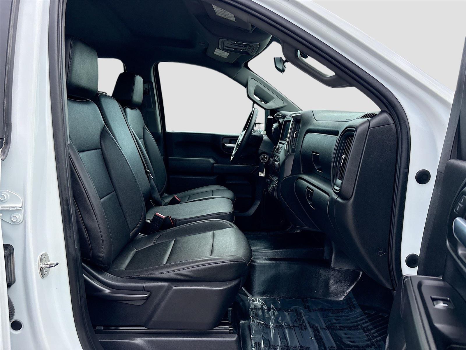 2023 Chevrolet Silverado 3500HD CC Work Truck