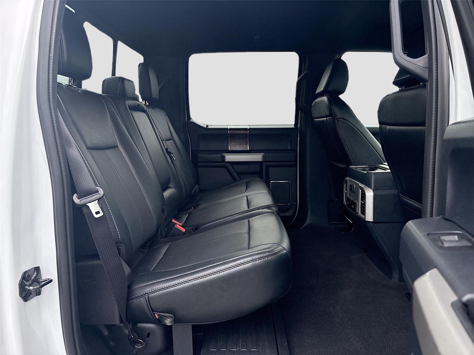2022 Ford Super Duty F-250 SRW LARIAT