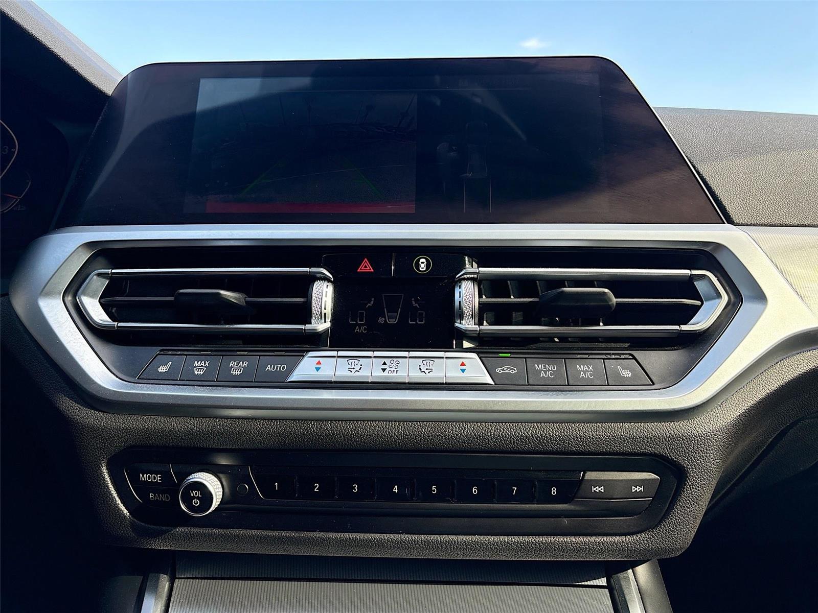 2022 BMW 3 Series 330i