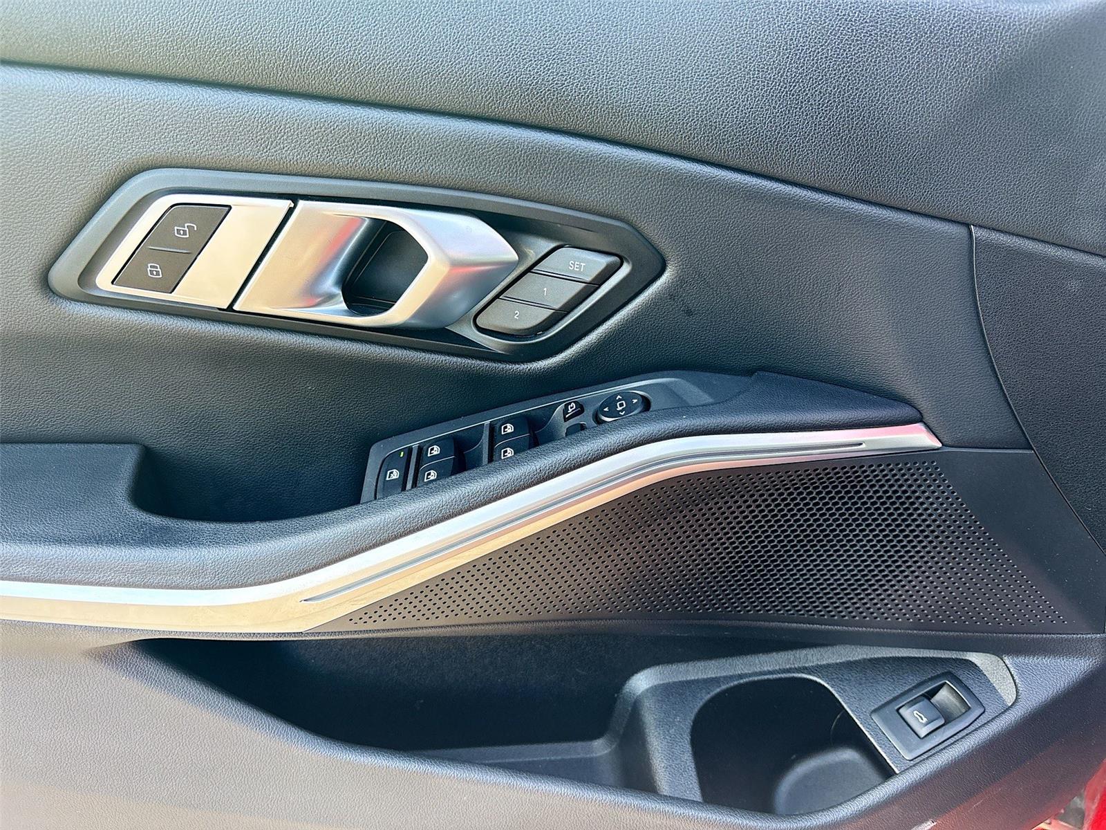 2022 BMW 3 Series 330i