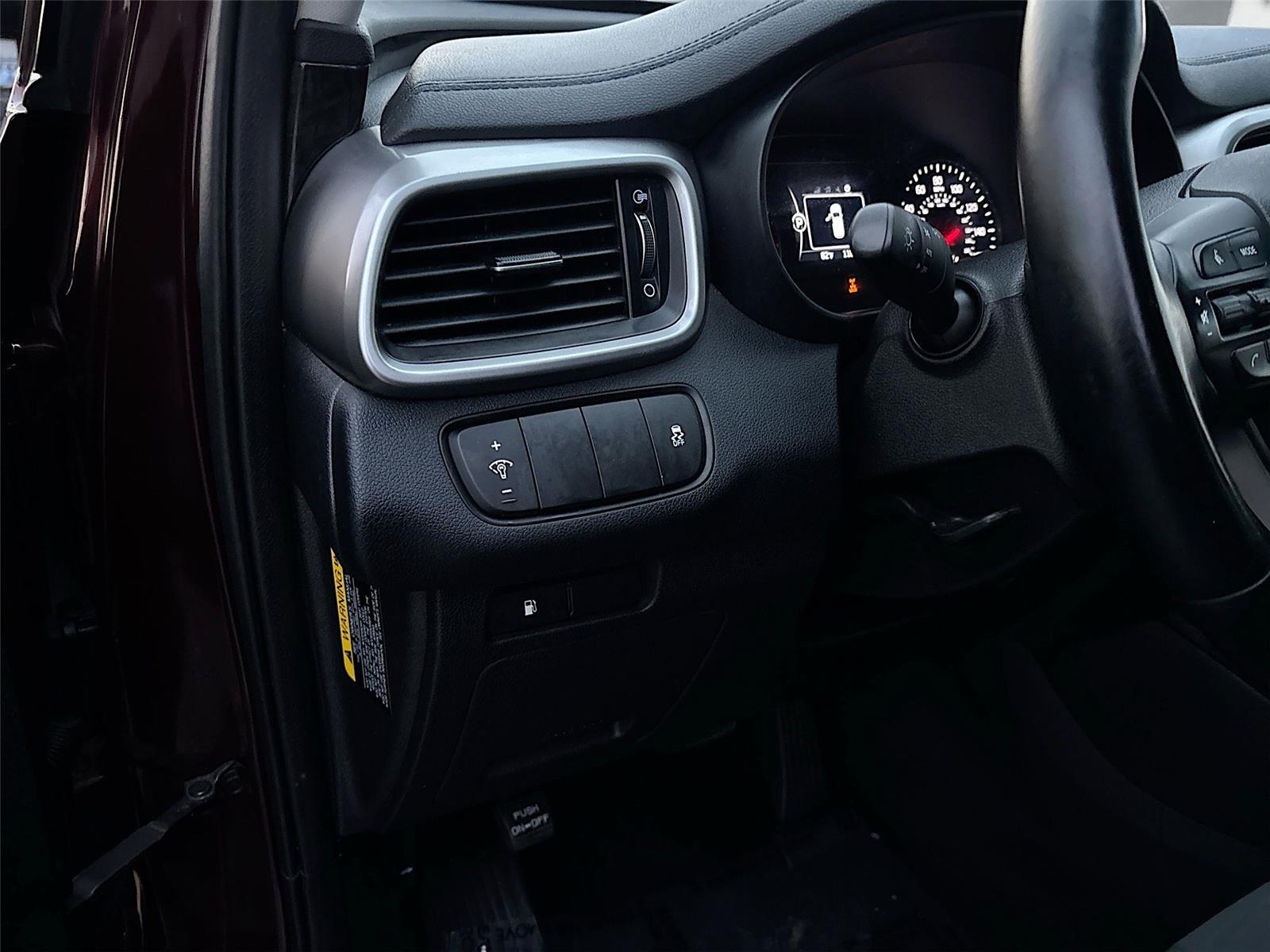 2018 Kia Sorento LX