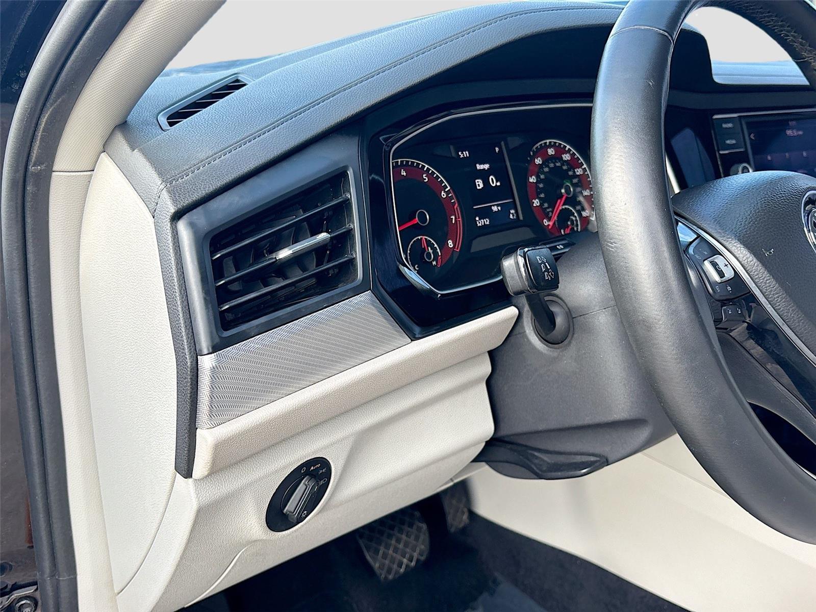 2019 Volkswagen Jetta SE