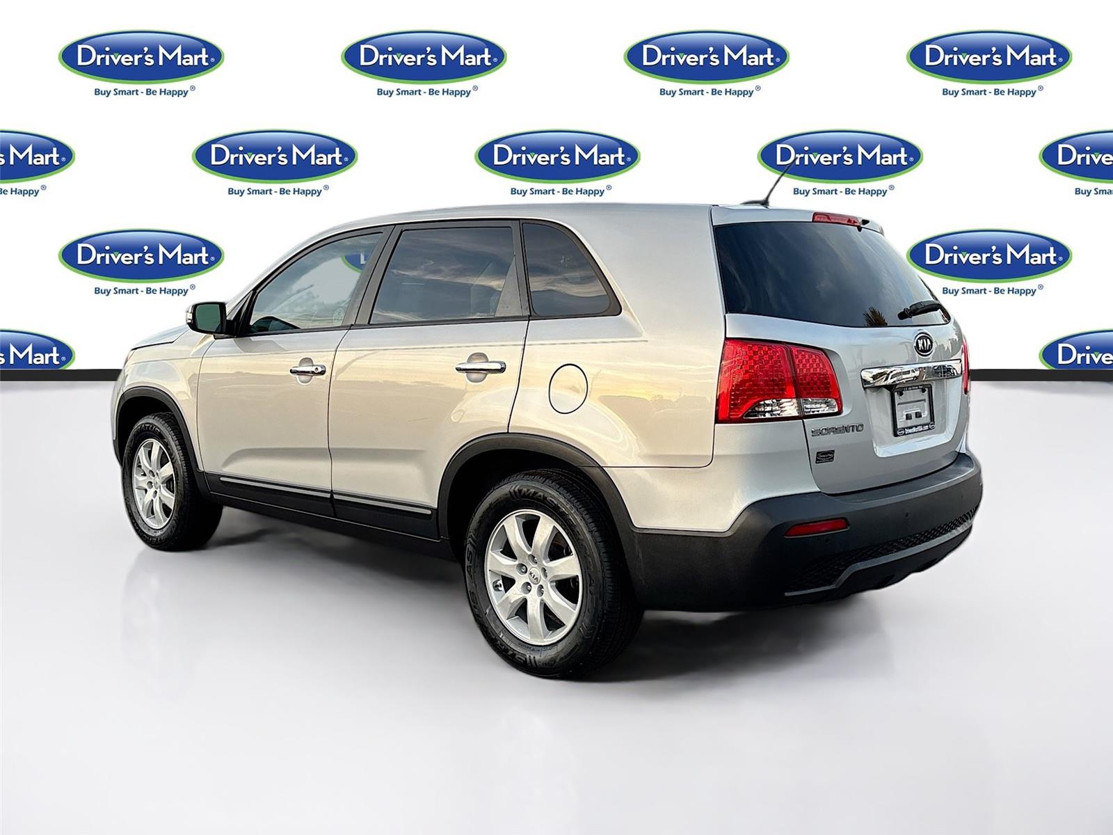 2013 Kia Sorento LX photo 2