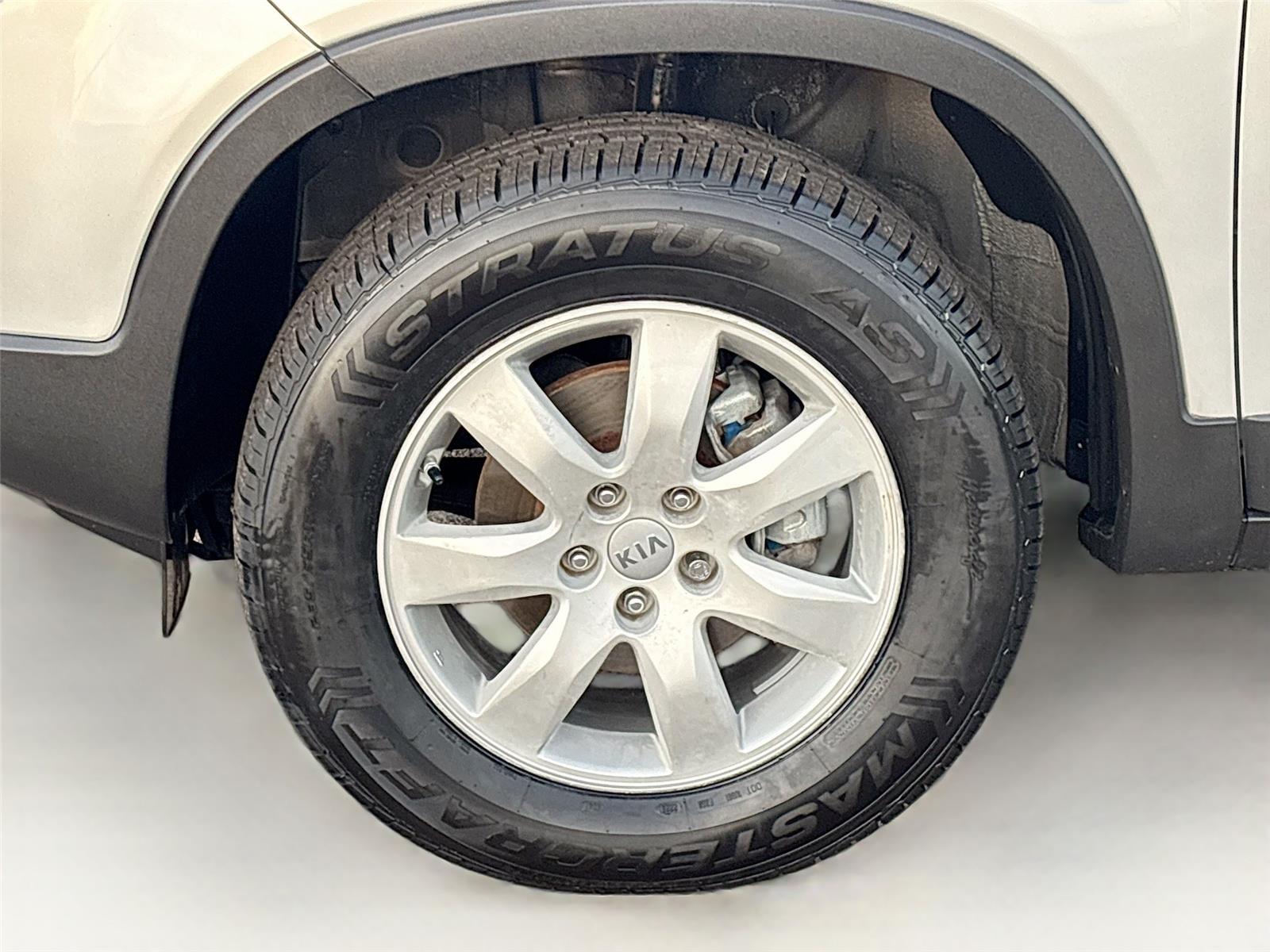 2013 Kia Sorento LX
