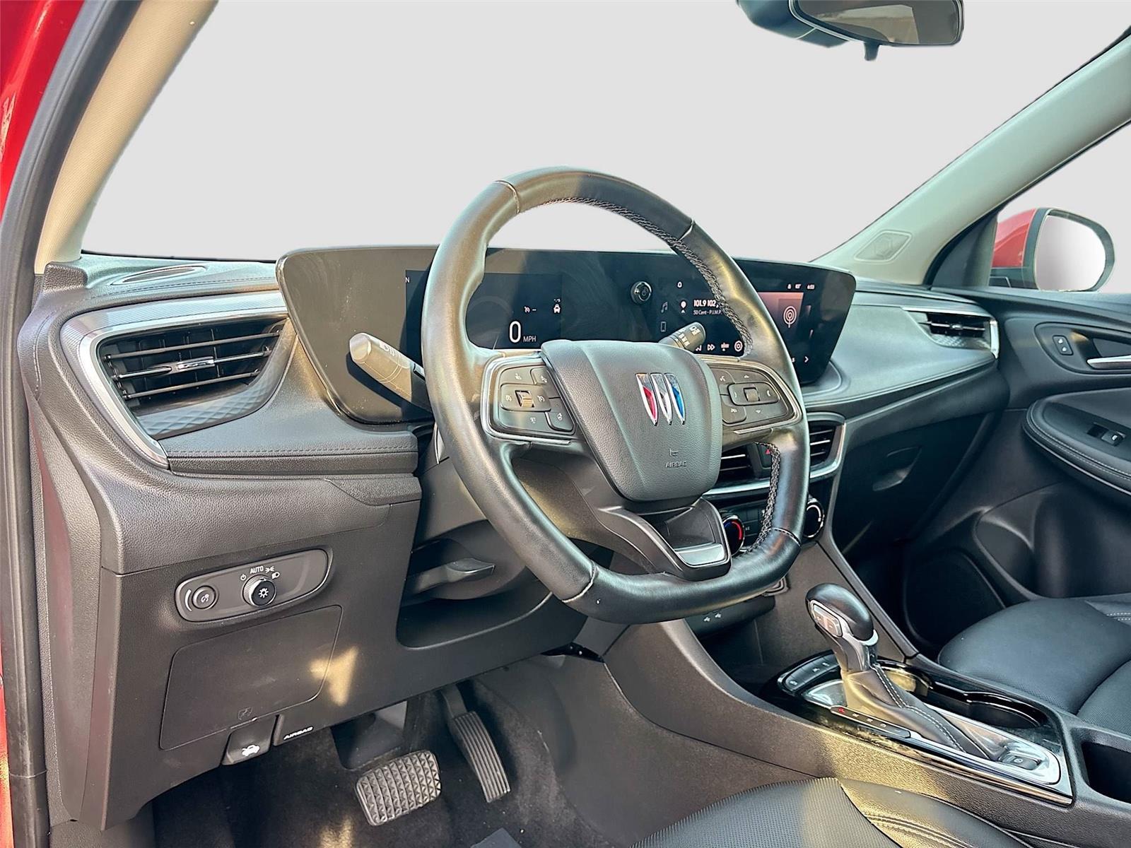 2024 Buick Encore GX Sport Touring photo 9