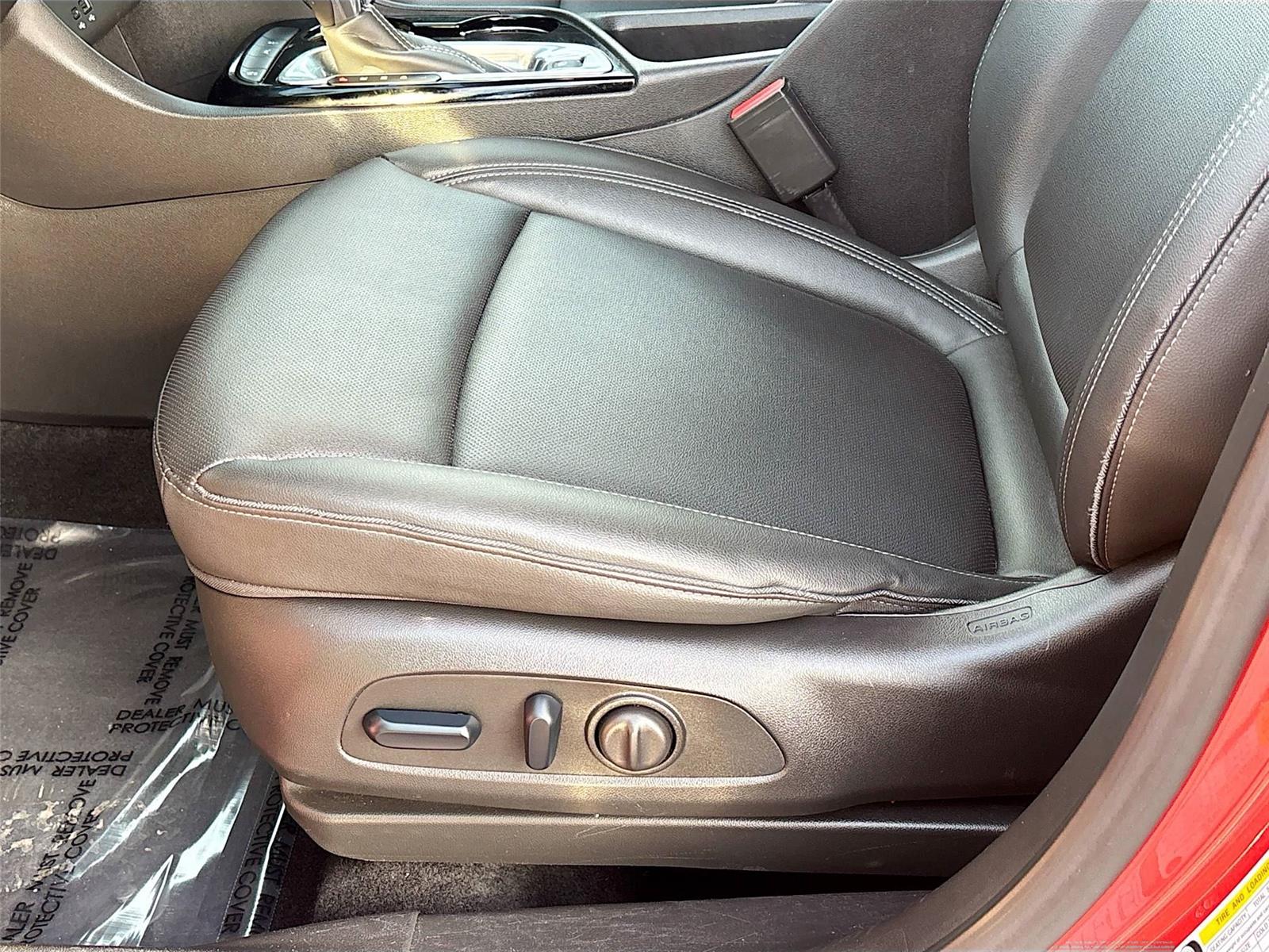 2024 Buick Encore GX Sport Touring photo 17