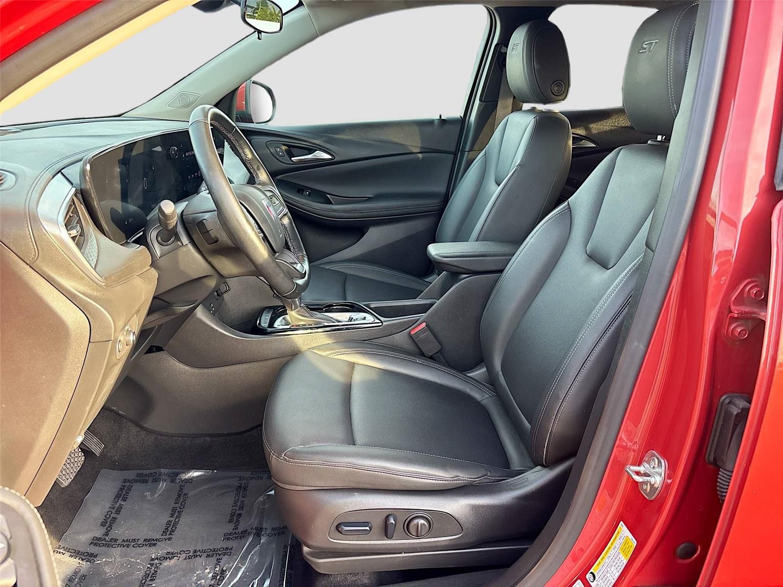 2024 Buick Encore GX Sport Touring photo 18