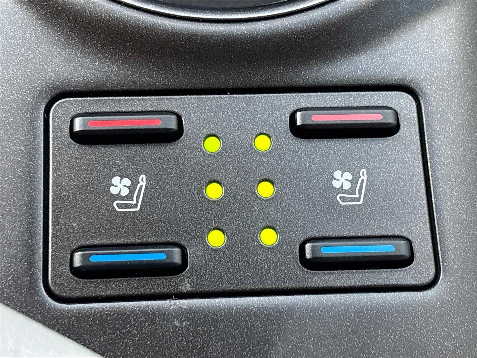 2023 Toyota Camry XSE V6