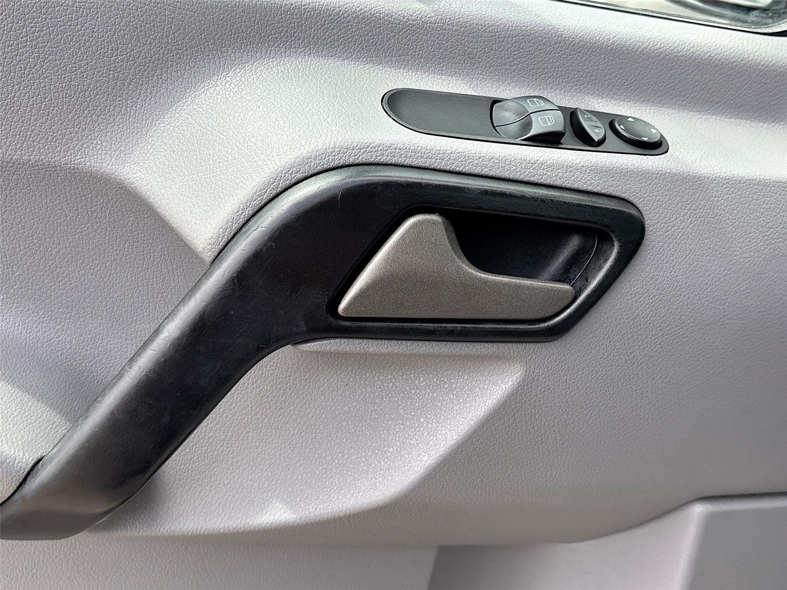 2014 Freightliner Sprinter Chassis-Cabs