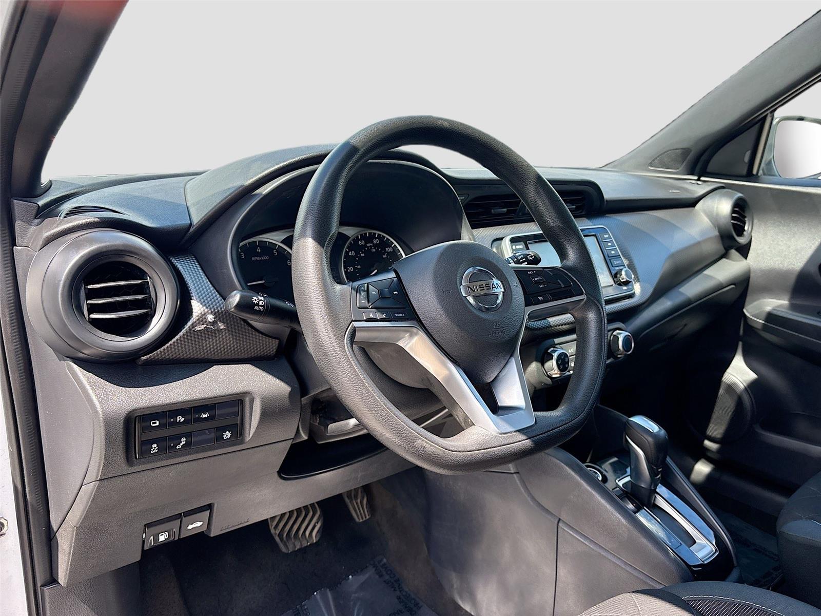 2020 Nissan Kicks S