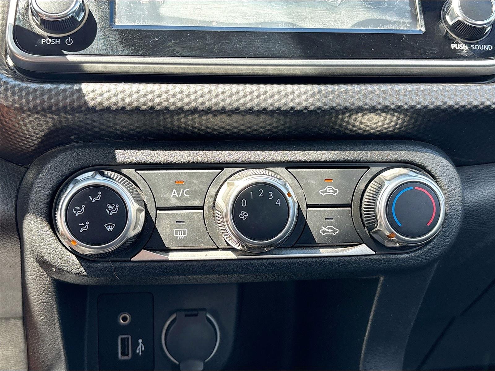 2020 Nissan Kicks S
