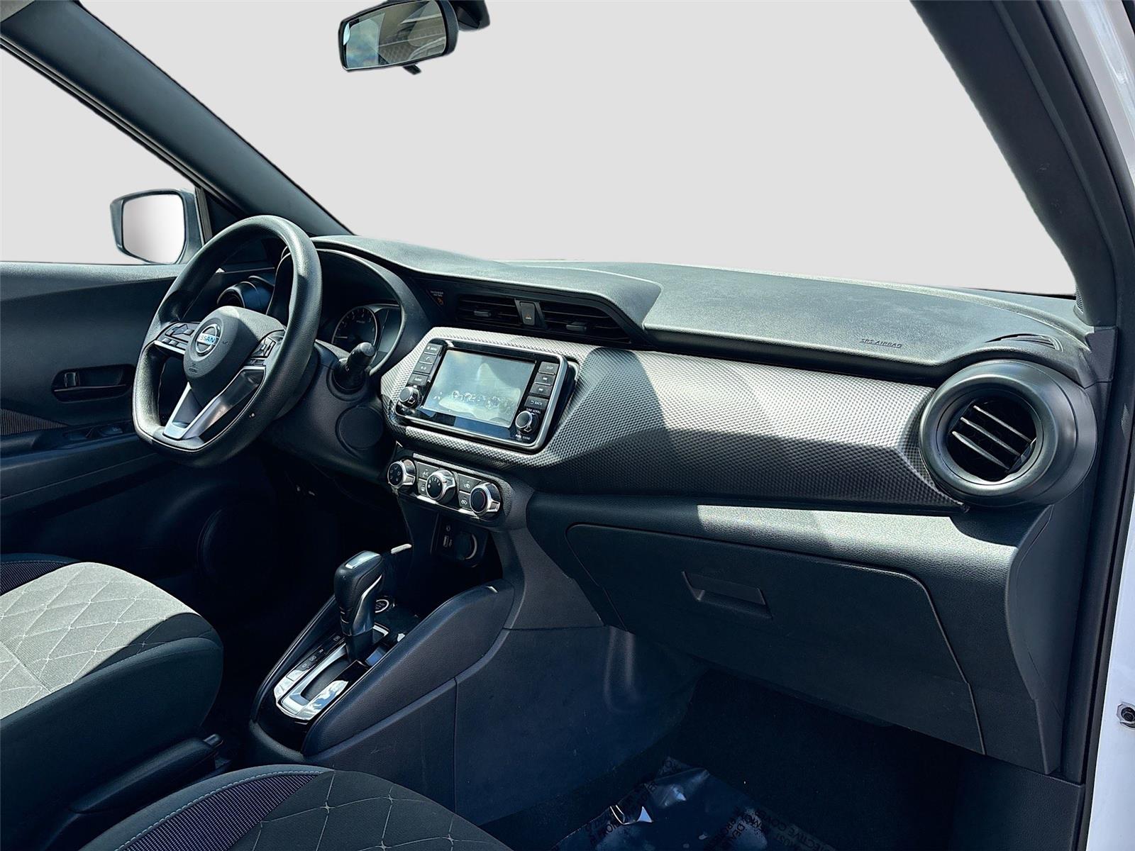2020 Nissan Kicks S