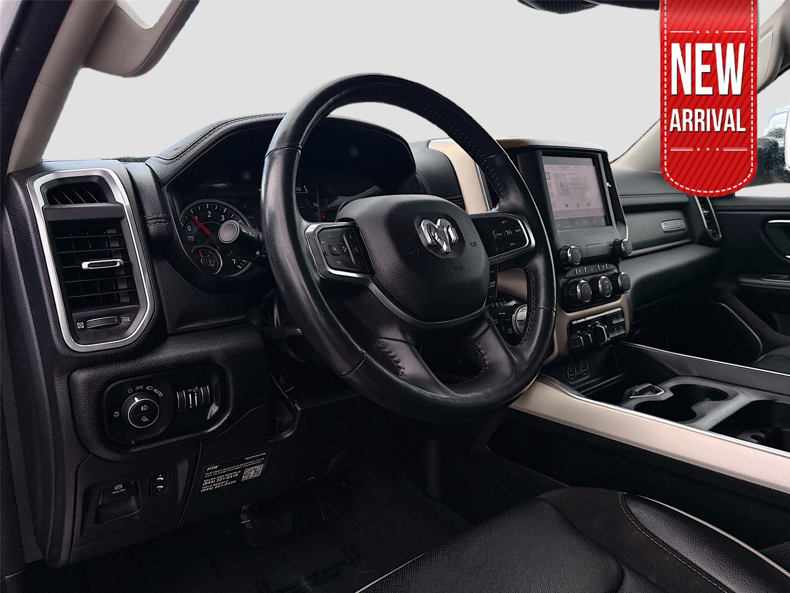 2022 Ram 1500 Laramie photo 6