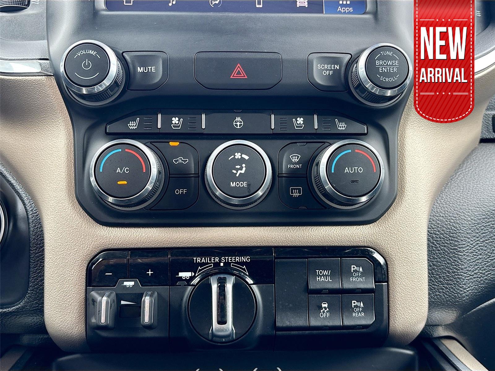 2022 Ram 1500 Laramie photo 11