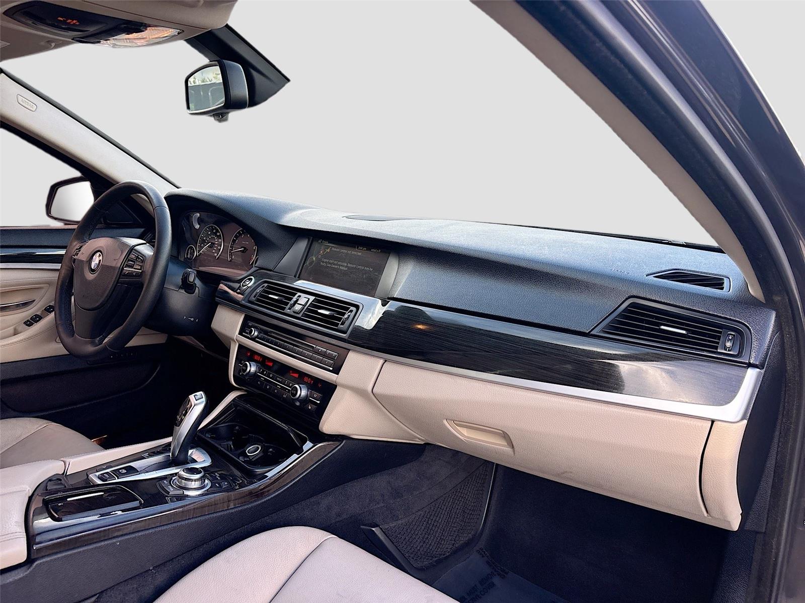 2013 Bmw 535i xDrive photo 27