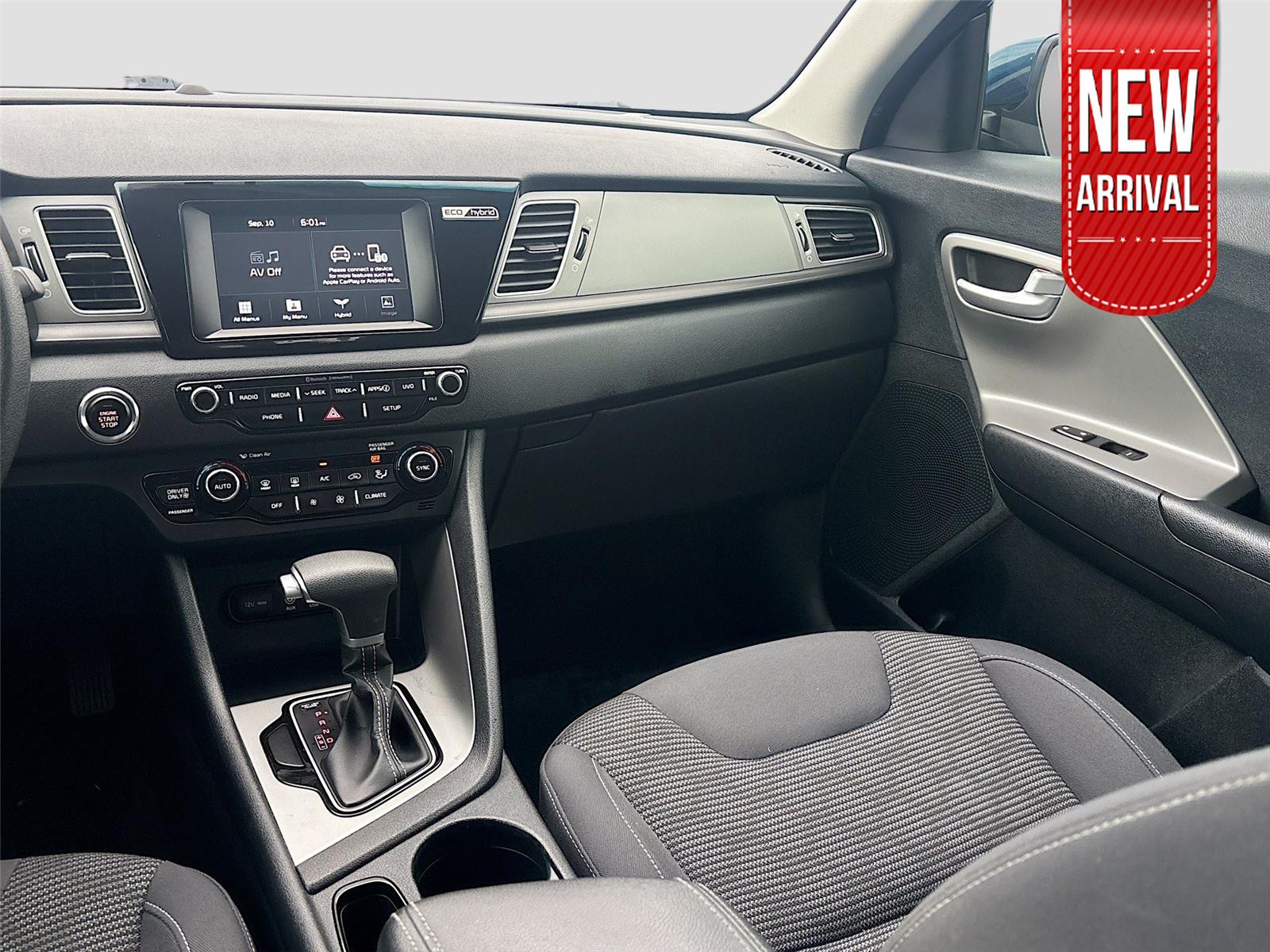 2017 Kia Niro LX