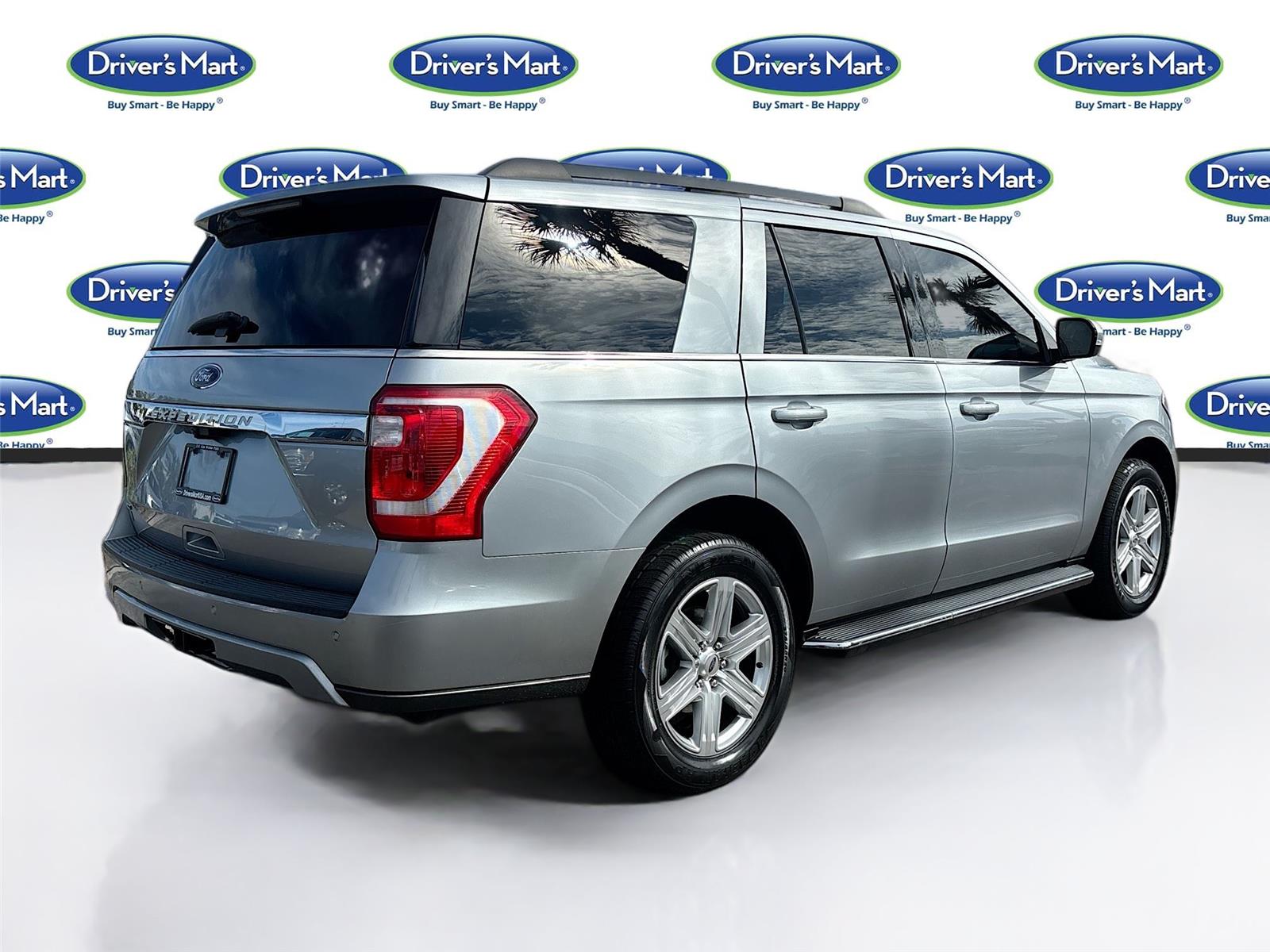 2020 Ford Expedition XLT photo 2