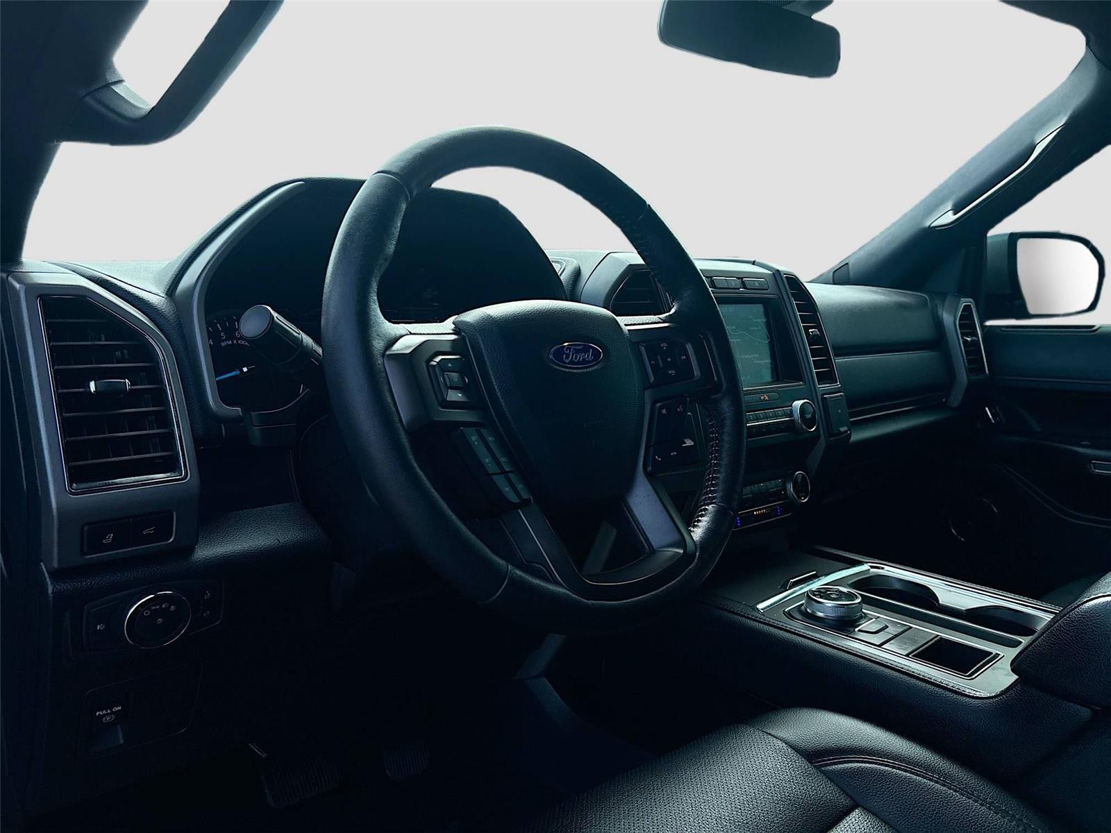 2020 Ford Expedition XLT photo 4