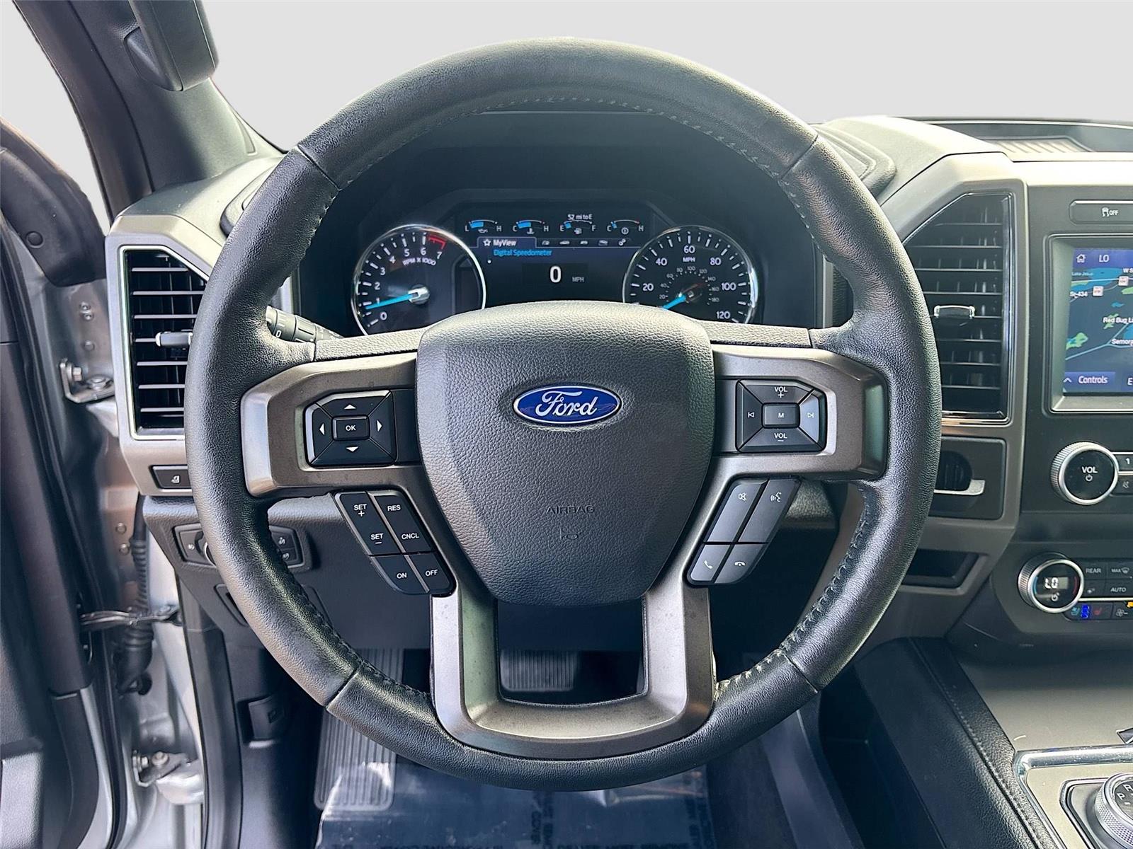 2020 Ford Expedition XLT photo 6