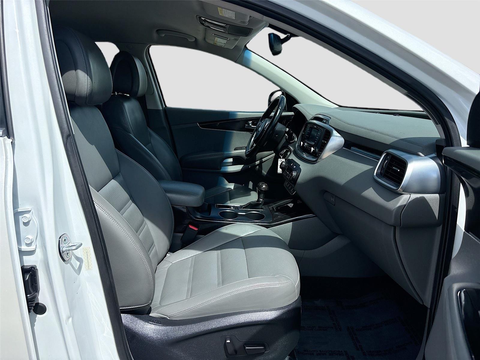 2016 Kia Sorento EX