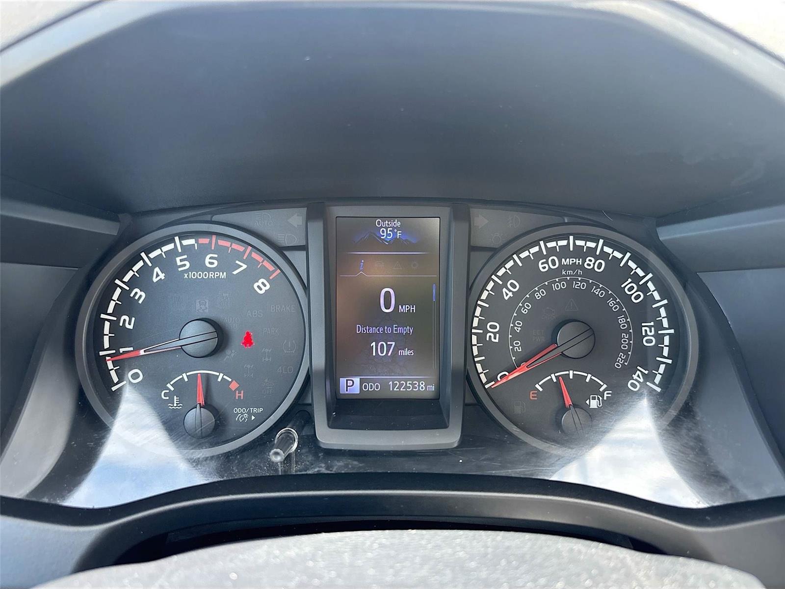 2019 Toyota Tacoma SR