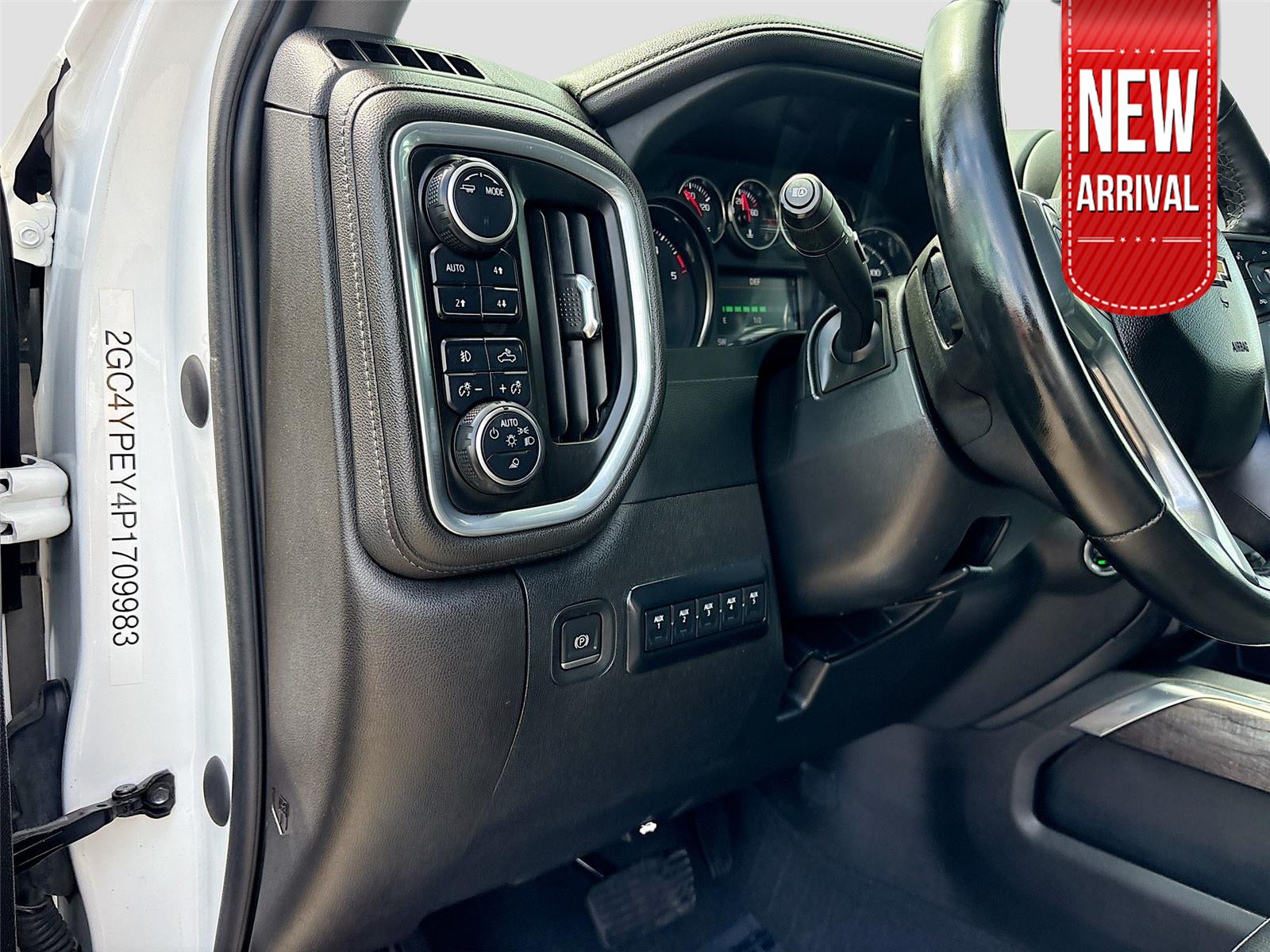 2023 Chevrolet Silverado 2500HD LTZ photo 10