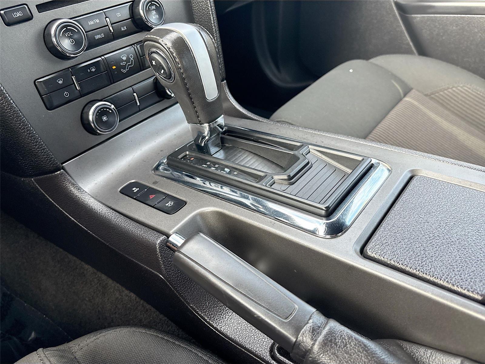 2014 Ford Mustang V6