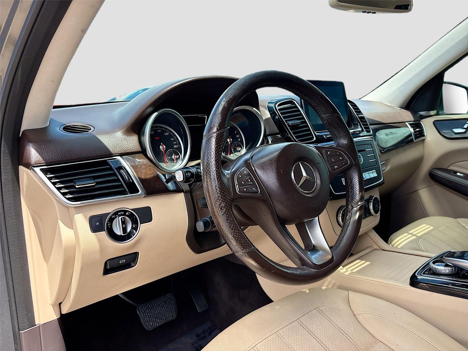 2017 Mercedes Benz GLE 350 photo 3