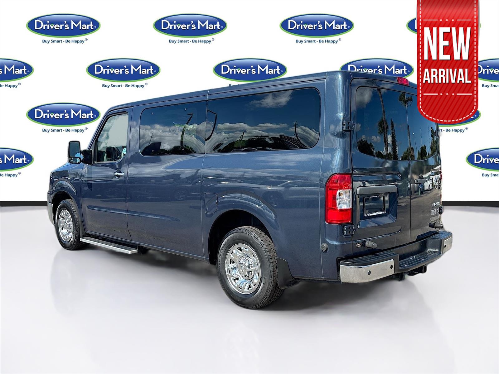 2016 Nissan NVP SL
