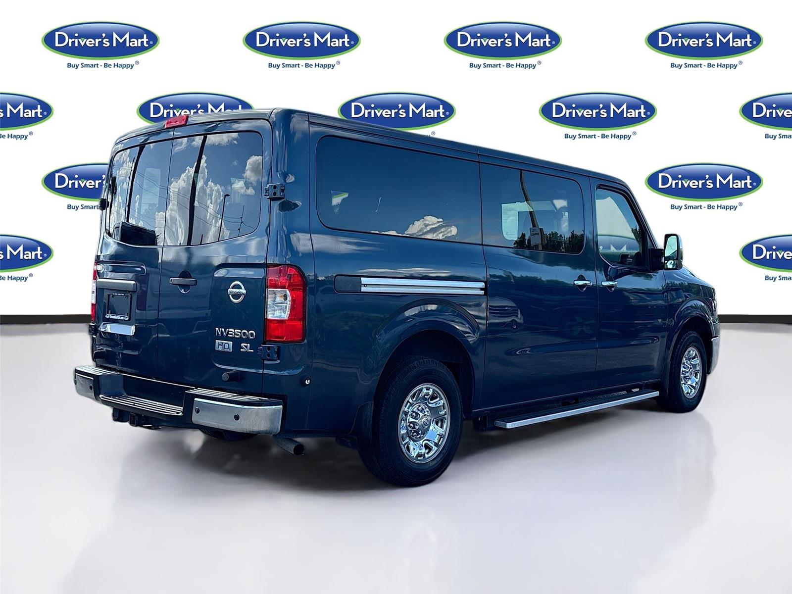 2016 Nissan NVP SL