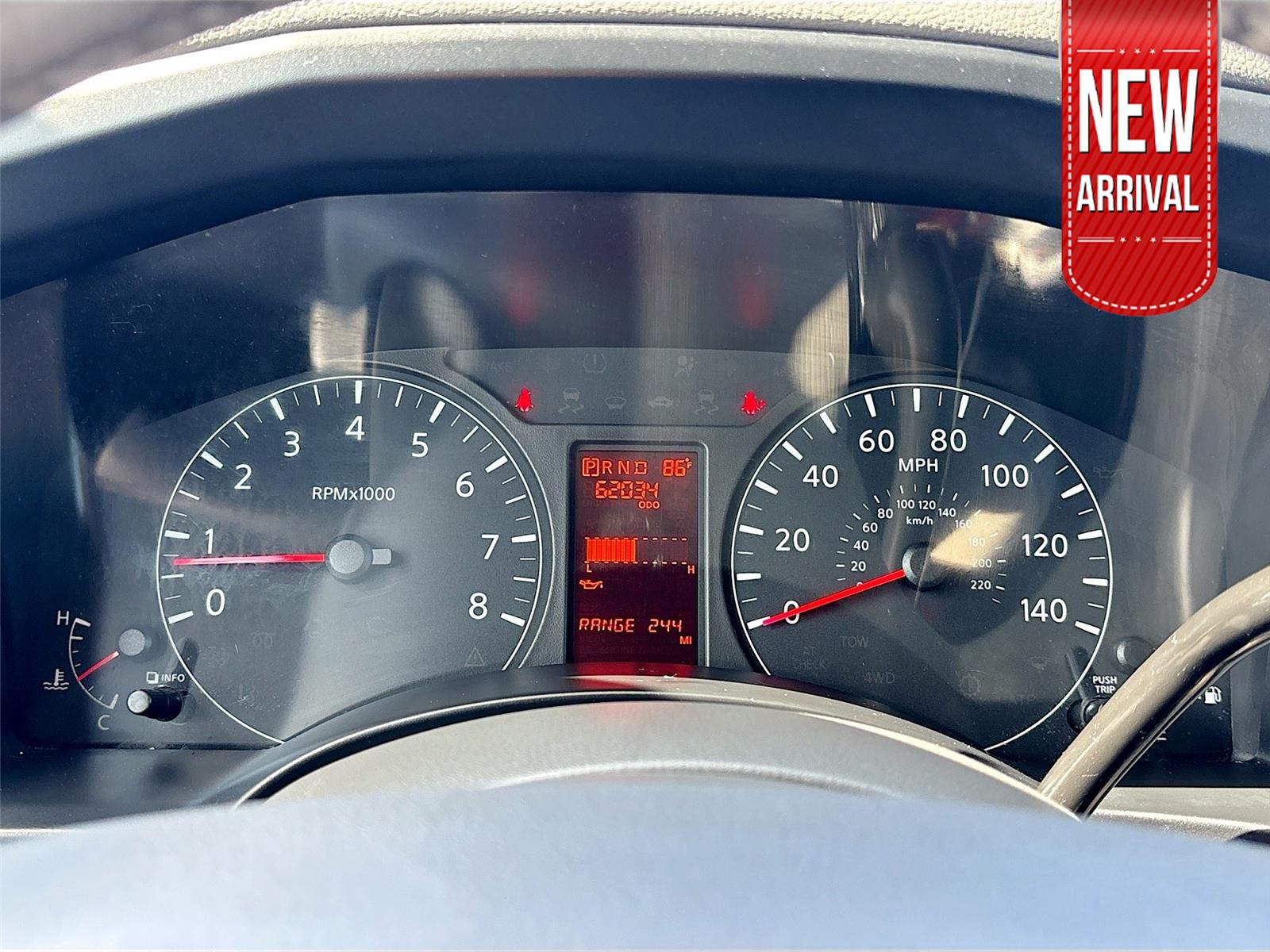 2016 Nissan NVP SL