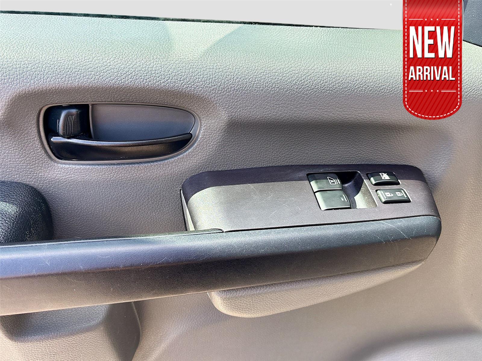 2016 Nissan NVP SL