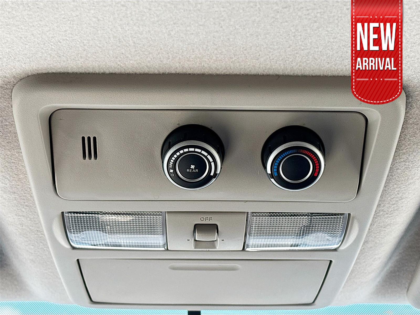 2016 Nissan NVP SL