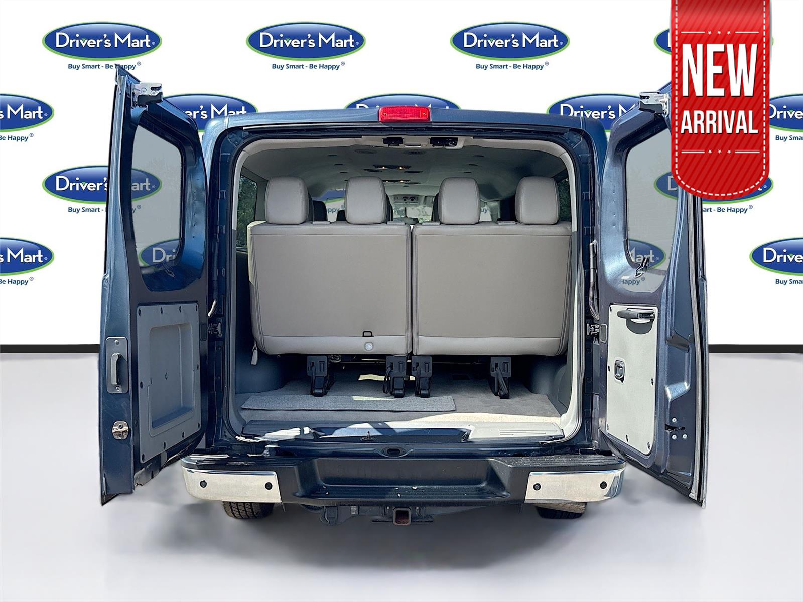 2016 Nissan NVP SL