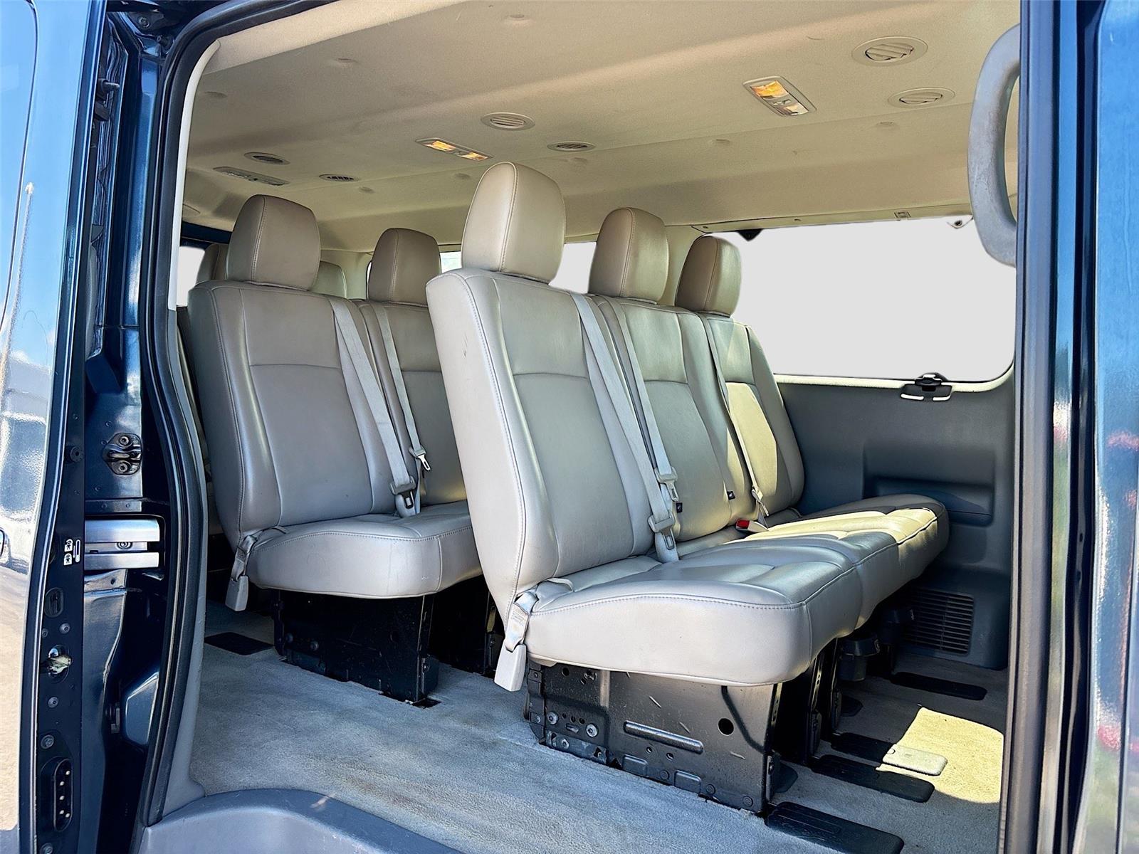 2016 Nissan NVP SL