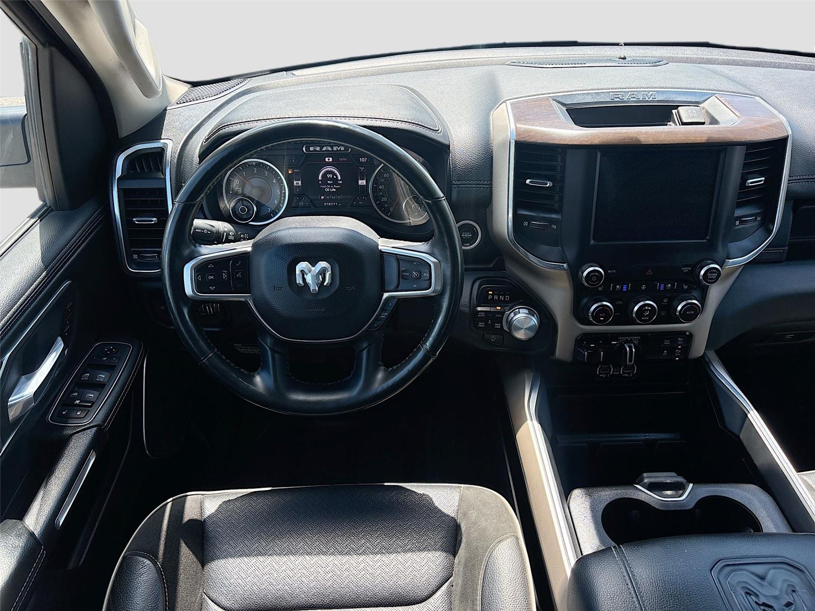 2022 Ram 1500 Laramie photo 17