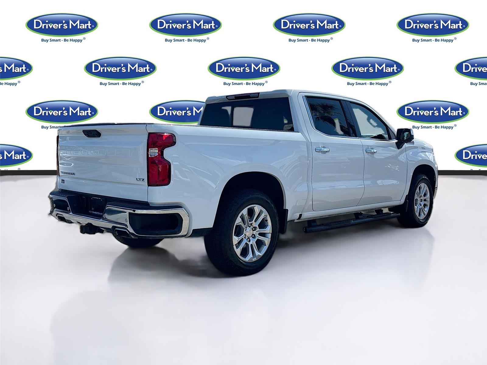 2023 Chevrolet Silverado 1500 LTZ photo 4