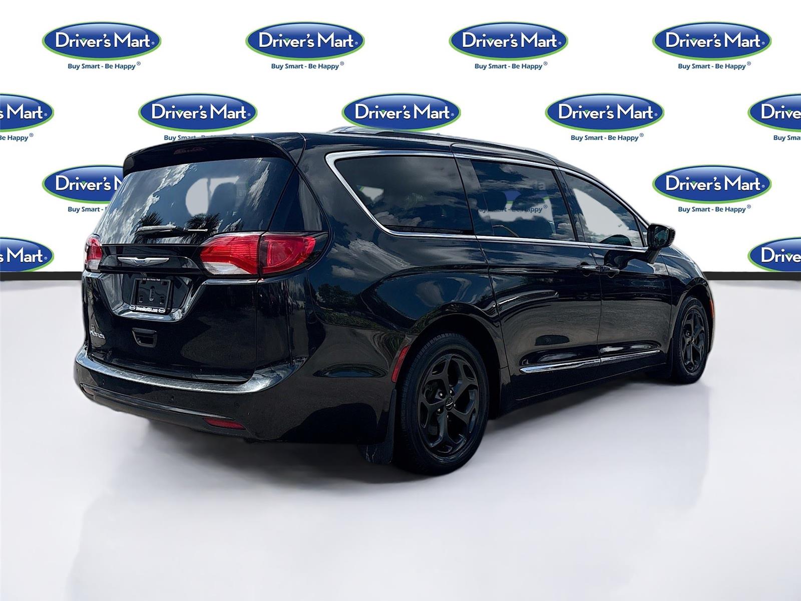 2018 Chrysler Pacifica Touring L Plus