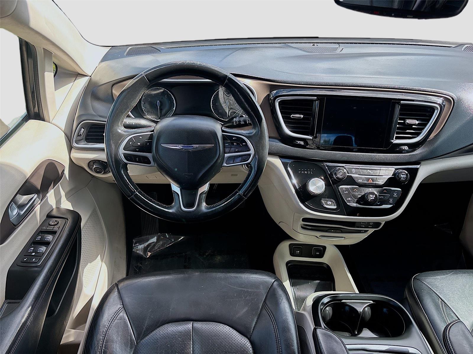 2018 Chrysler Pacifica Touring L Plus