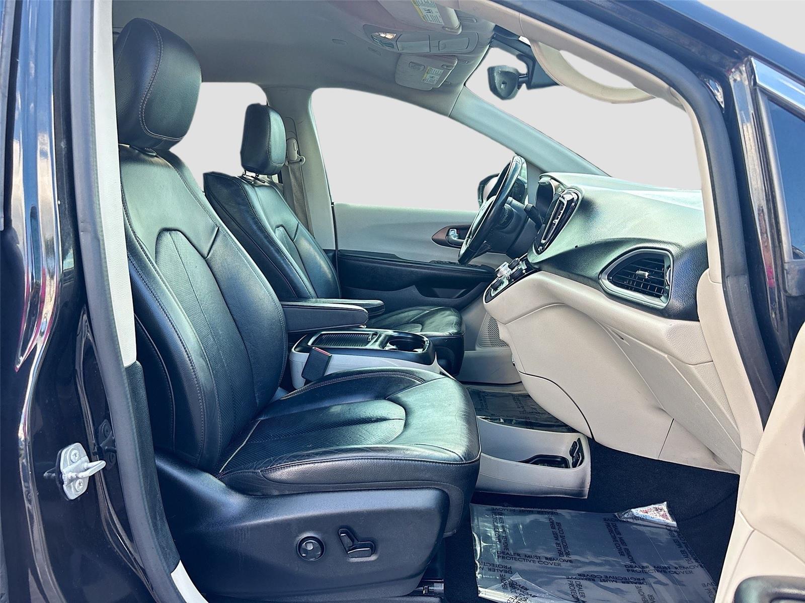 2018 Chrysler Pacifica Touring L Plus