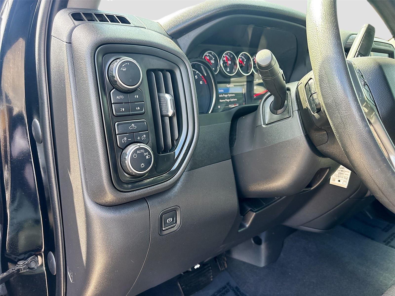 2022 Chevrolet Silverado 1500 LTD Custom Trail Boss
